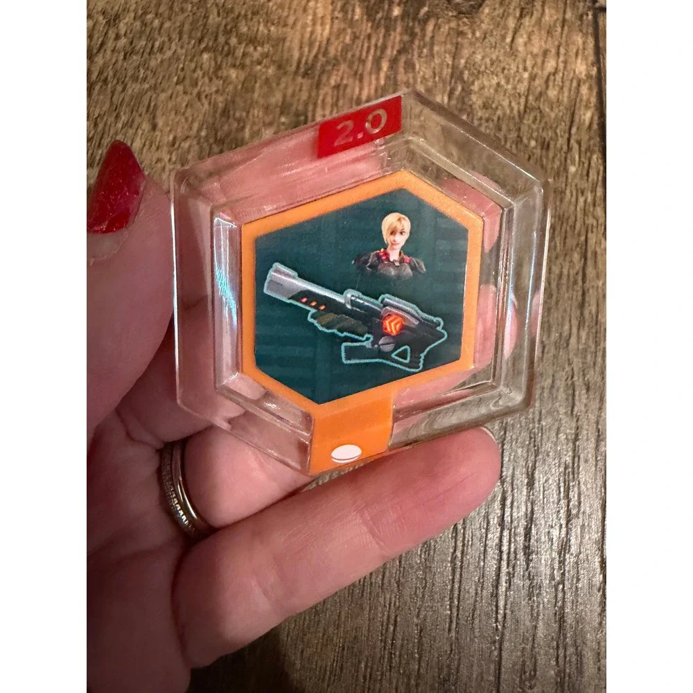 Disney Infinity 2.0 Calhoun's Blaster - Disney Infinity Power Disc‎ Hexagonal